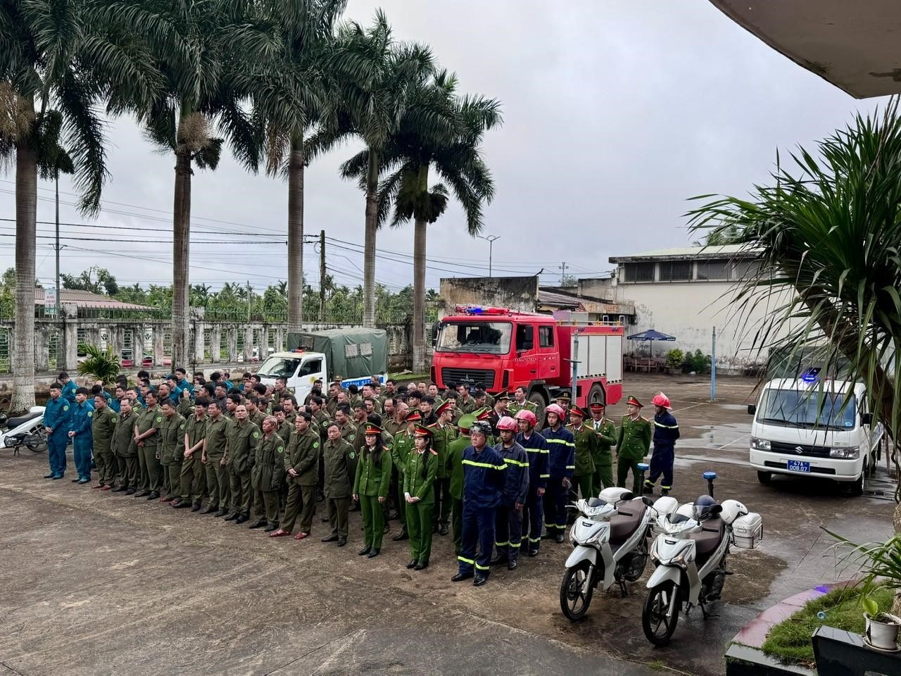 Thực hiện Kế hoạch số 208/KH-CAT ngày 05/12/2025 của Công an tỉnh Đắk Lắk về triển khai thực hiện cao điểm tấn công, trấn áp tội phạm, đảm bảo ANTT Đại hội đại biểu toàn quốc lần thứ XIV của Đảng, Cuộc bầu cử đại biểu Quốc hội khóa XVI, bầu cử đại biểu HĐND các cấp nhiệm kỳ 2026 - 2031 và Tết Nguyên đán Bính Ngọ 2026